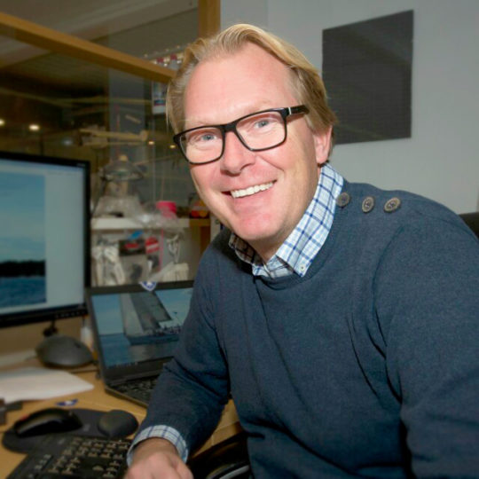 henning 540x540